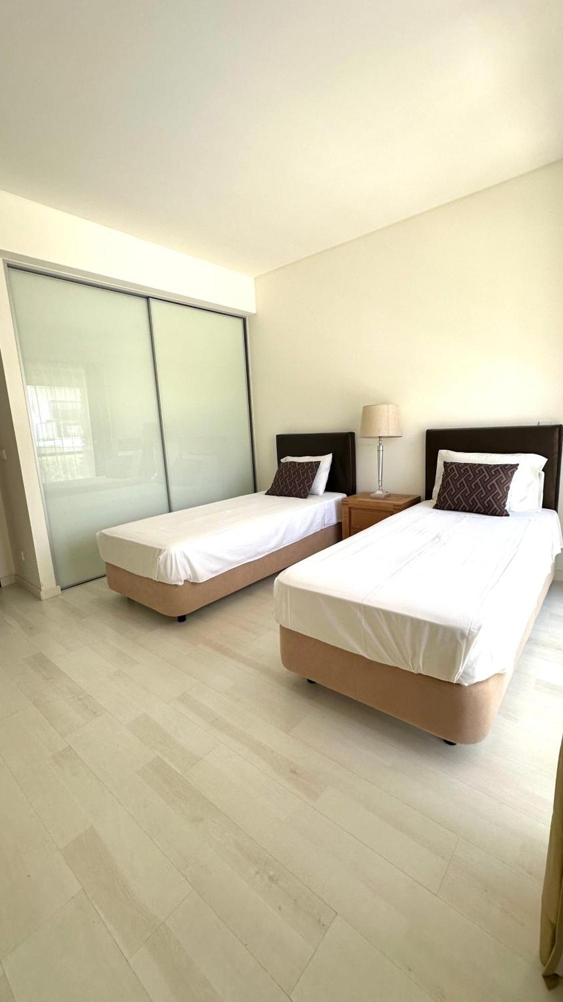 Cavalo Preto Beach Resort Quarteira Bagian luar foto