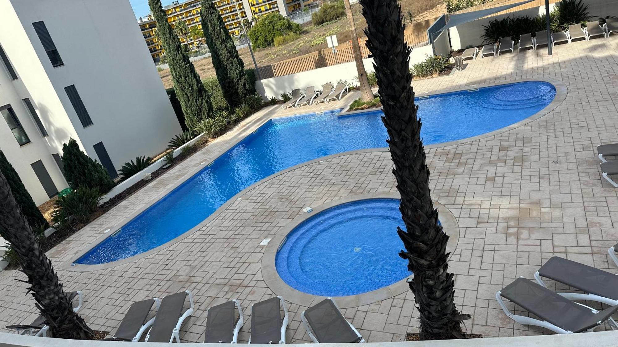 Cavalo Preto Beach Resort Quarteira Bagian luar foto